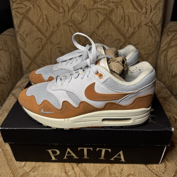 Nike Other - Size 7 - Nike Air Max 1 Patta Waves‎ Monarch Comes With Bracelet & Box!